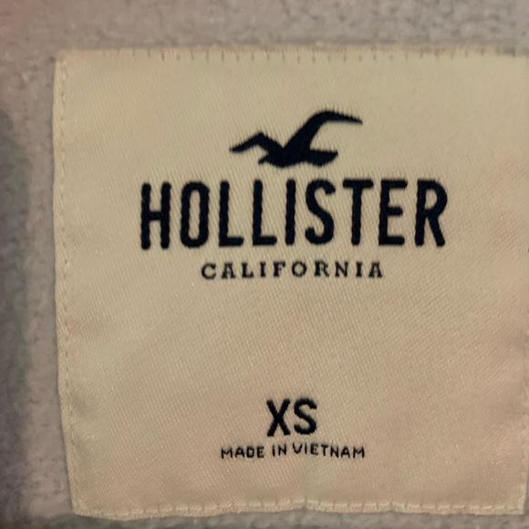 Jumper - Picture 2 of 2